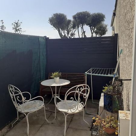 מרסיי Studio- Terrasse -Place De Parking Prive מראה חיצוני תמונה